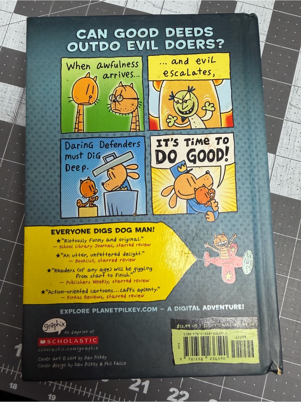 Dog Man: For Whom the Ball Rolls, is Book 7 graphic novel series by Dav Pilkey - Picture 2 of 3